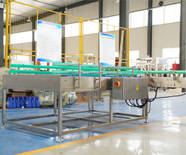 潤滑油灌裝機上桶平臺，自動供瓶機客戶現場視頻